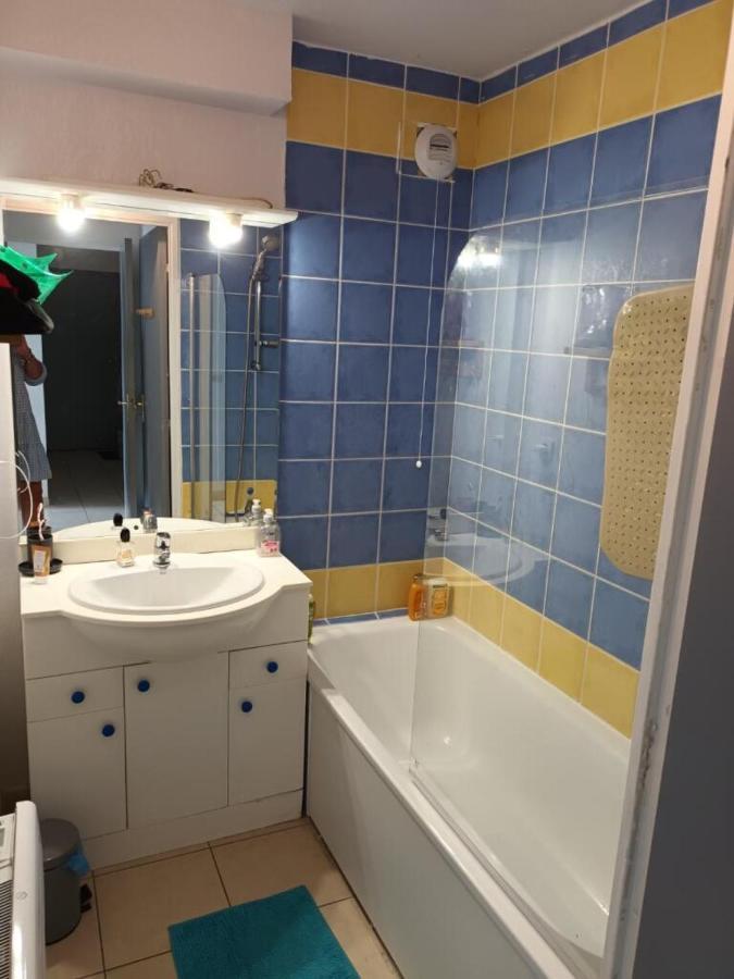 Appartement T2, Climatise, Wifi, Parking Et Piscine Prives Sète Buitenkant foto